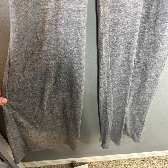 Chaser Smocked Wide Leg Jumpsuit Romper Size S Gray NEW - Picture 5 of 7